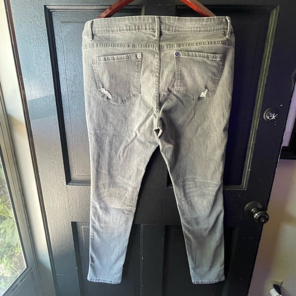 Metaphor Gray Size 16 Jeans - minor distressed - Picture 6 of 10